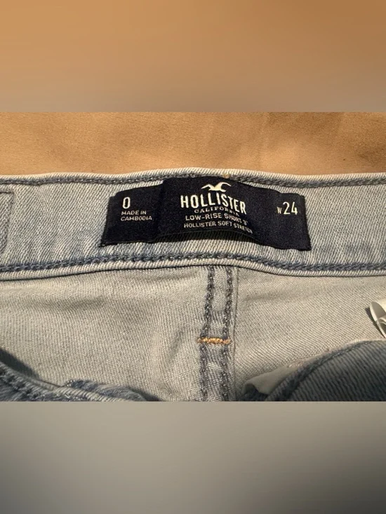 Hollister Light Blue Denim Shorts - Picture 2 of 3